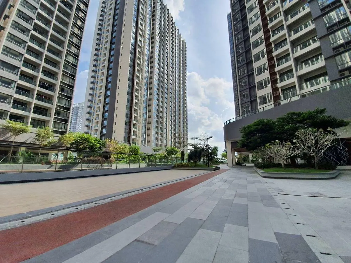 R&F Airbnb Sweet Home Johor Bahru 0*,